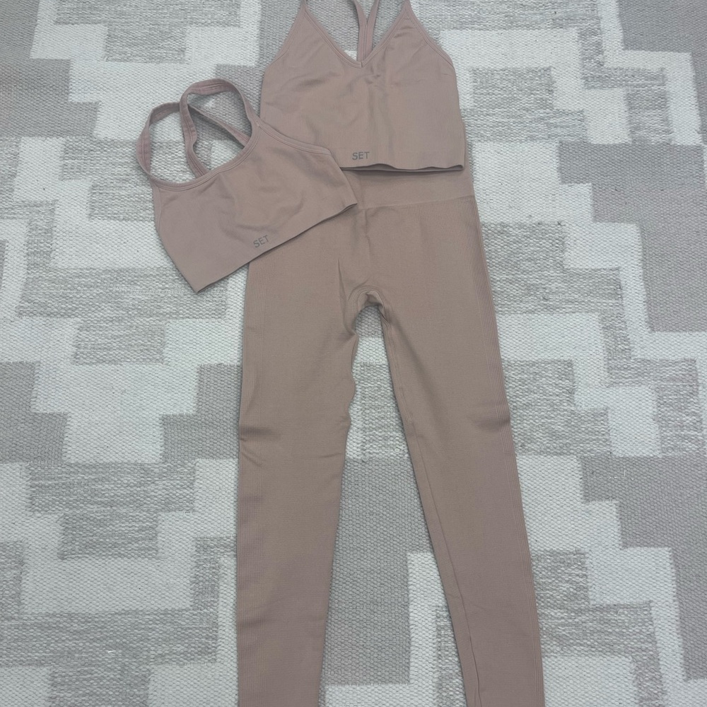 SET Active Dusty Pink Leggings and Bra Set